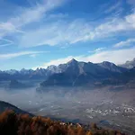 Near Cable Car With Valley Views Apartamento
